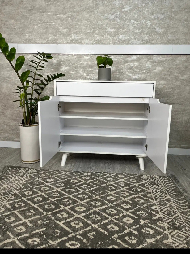 جاکفشی گالری چوب کرمی مدل آریَن G-101 دو درب با کشوی مخفی